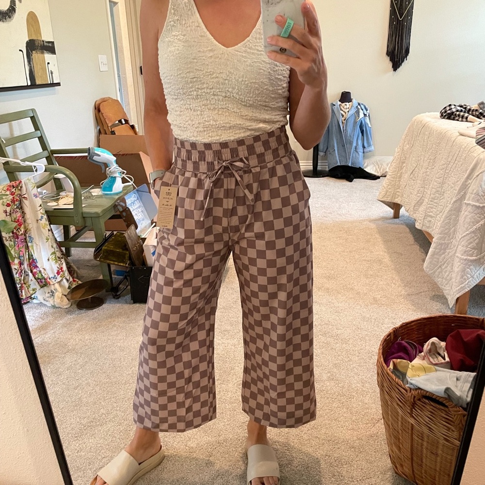 Albion Checkered Wide Leg Pants in Brown/Taupe